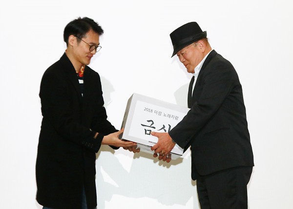 92f92d0f954dcf5ead91b4f54af9196c_1541470