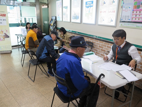 2addf49d2c0d7cc69a770caf98e5e913_1556500