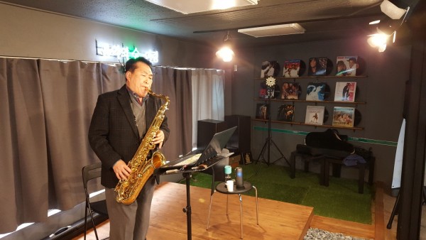 b60bb262e4d14dcd4bf295109dbd0d3e_1554697