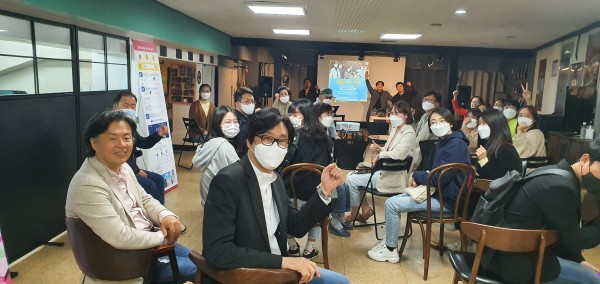 880cc7a0237a6c34246aef490f1dee37_1588728