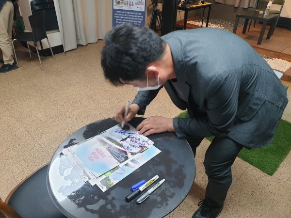 e31b6bdc41b16820c1cad53e002ba4d8_1632030